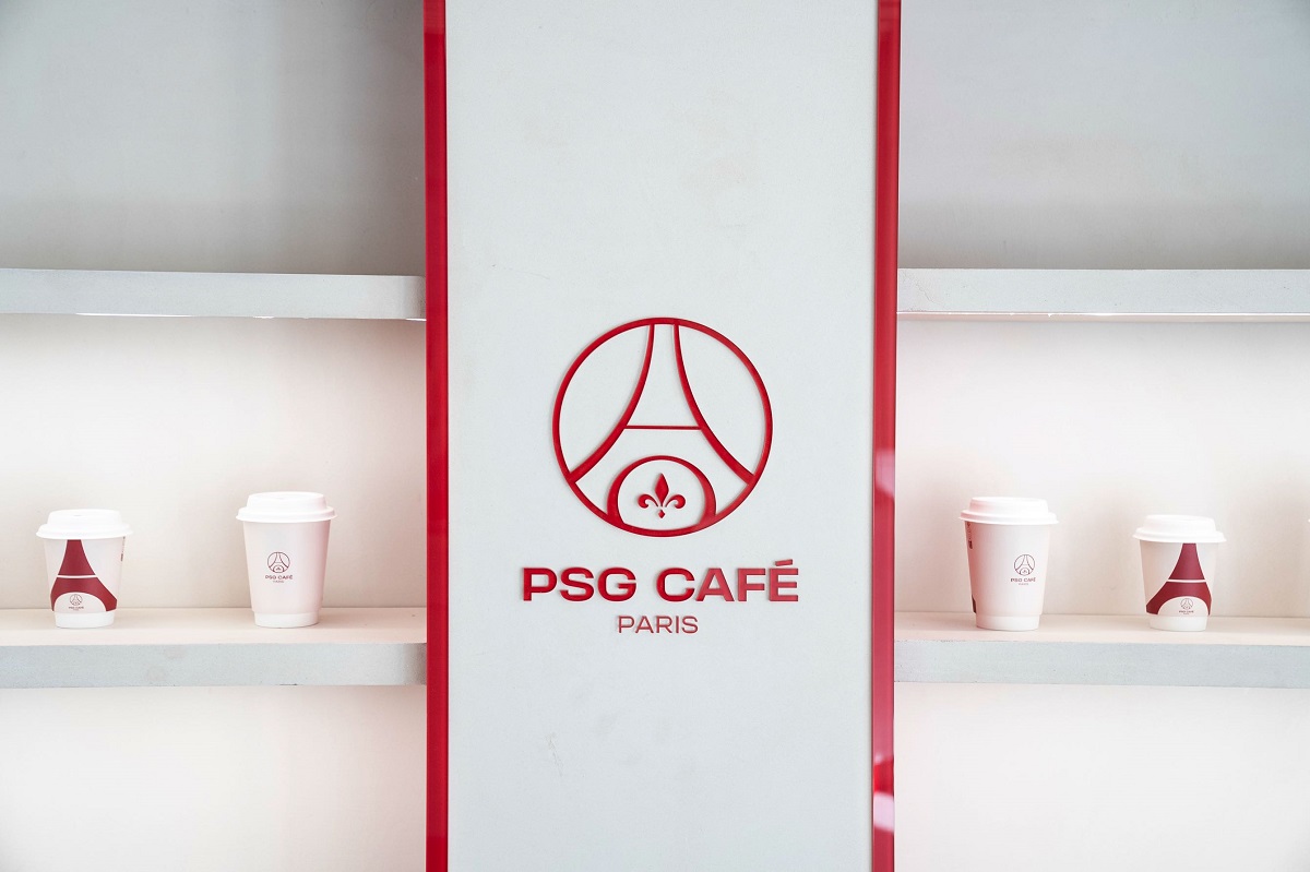 Le PSG ouvre son premier café sur les Champs-Elysées
